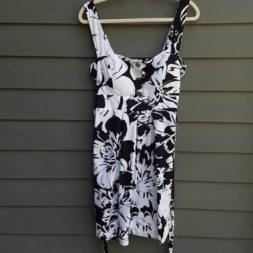 B Smart Black White Floral fit and flare Sundress Size 14